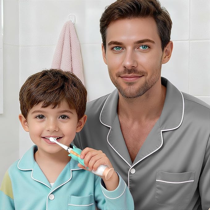 YUNCHI Toddler Electric Toothbrush Kids 0-3-6 Years, Baby Electric Toothbrush with Colorful LED Light, Battery Powered Toddler Toothbrush with 2 Minutes Timer 4 Brush Heads, Infant Toothbrush (Green)