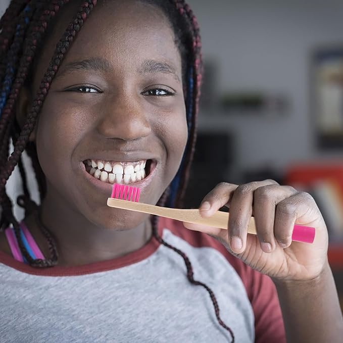 TOYANDONA 5Pcs Toothbrush with Charcoal Soft Bristles Ergonomic Round Handle Portable Manual Tooth Brush for Comfortable Grip Design Random Color