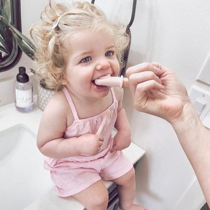 Ali+Oli Oral Care Set for Baby (Ivory) Includes Dual-Sided Baby Finger Toothbrush x 2, Tongue Scraper for Baby, Protective Case, BPA, Phthalate, and PVC Free, Food-Grade Baby Care Products for Infants