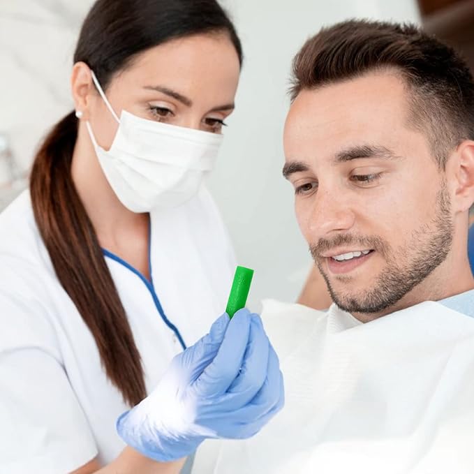 BVN Aligner Chewies, 20 Pieces Orthodontic Chewies with 2 Pieces Aligner Remover Tool, Retainer Chewies, Dental Chewies for Aligners, Orthodontic Dental Chewies Munchies, Green