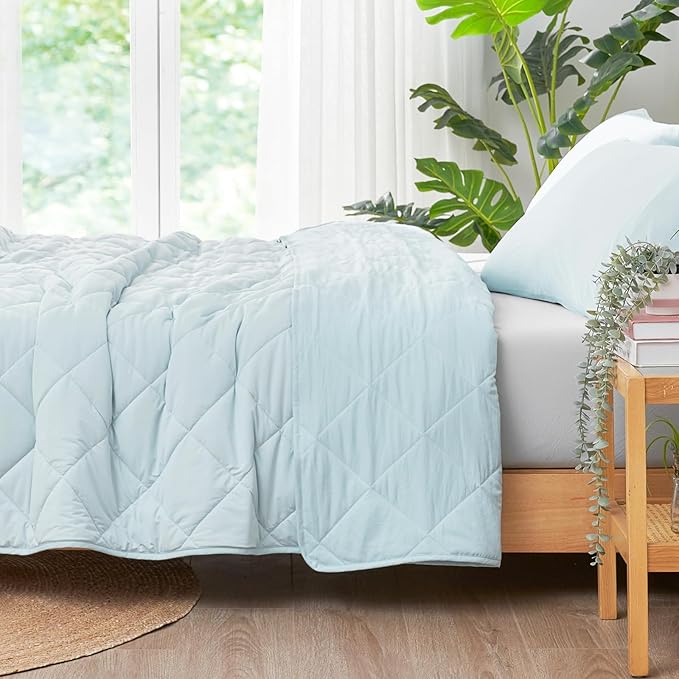 Cozy Bliss Cooling Blanket for Hot Sleepers, Q-Max 0.4 Cooling Comfort King Size, Cold Blankets for Night Sweats Sleeping, Ultra-Cool Lightweight Breathable Summer Blanket for Bed-StrideForce Fitness