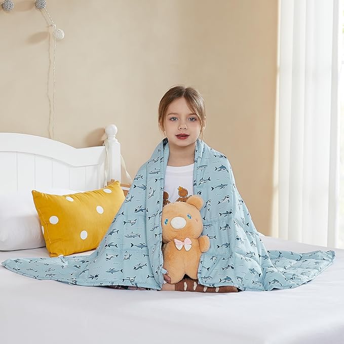 L'AGRATY Weighted Blanket - 36"x48" 3lbs Weighted Blanket Microfiber Material with Glass Beads Small Blanket for All-Season Summer Fall Winter Soft Thick Blanket-StrideForce Fitness