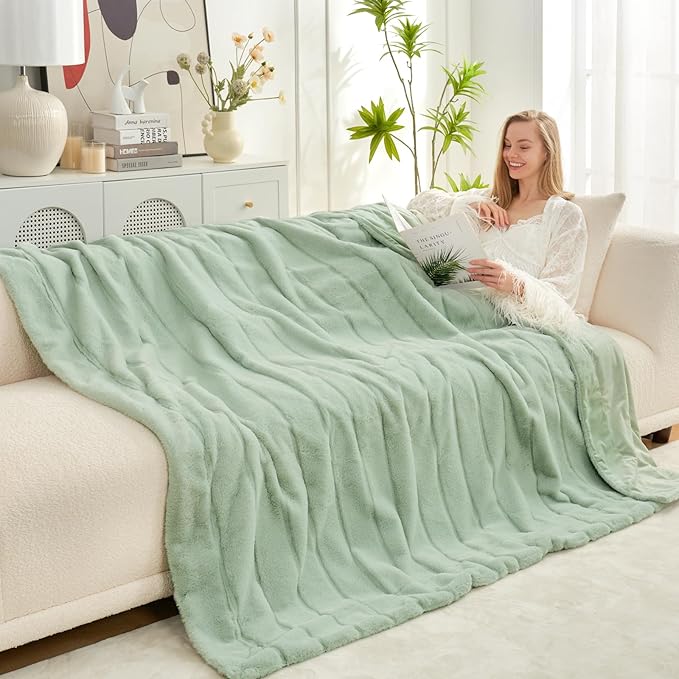Cozy Bliss Faux Fur Throw Blanket for Couch, Cozy Warm Plush Striped Blanket for Sofa Bedroom Living Room, 90 * 90 Inches Green-StrideForce Fitness