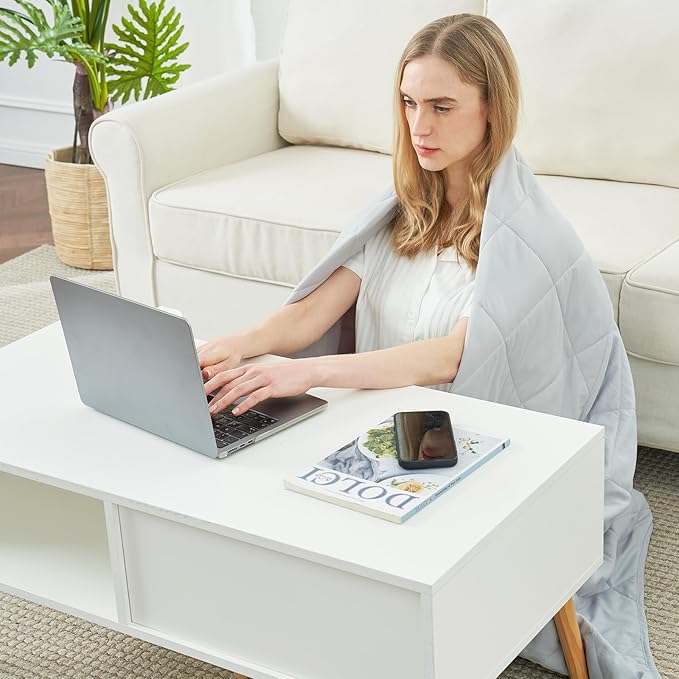 Cozy Bliss Cooling Throw Blanket for Hot Sleepers, Q-Max 0.4 Cooling Comfort 50x70, Cold Blankets for Night Sweats Sleeping, Ultra-Cool Lightweight Breathable Summer Blanket for Bed Travel-StrideForce Fitness