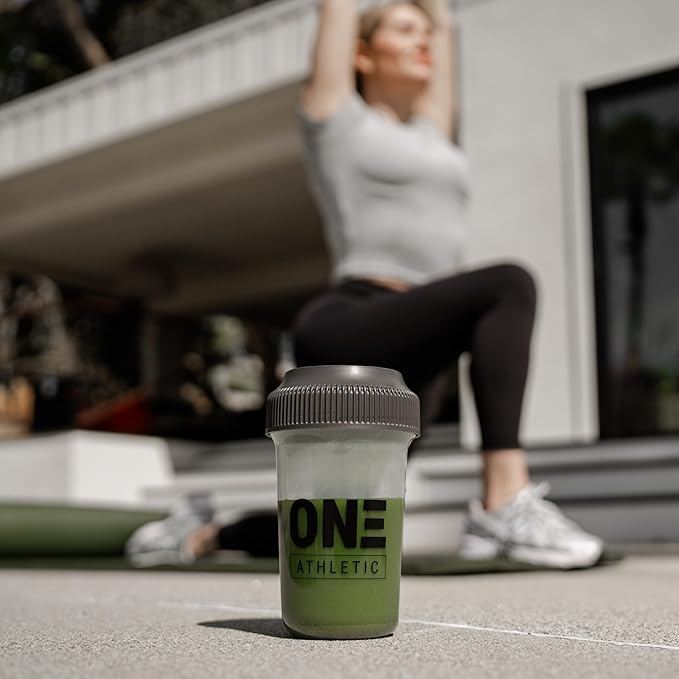 ON3 Athletic Protein Greens Supplement with chlorella, eleuthero and MCT Powder (5 Servings, Herbal)-StrideForce Fitness