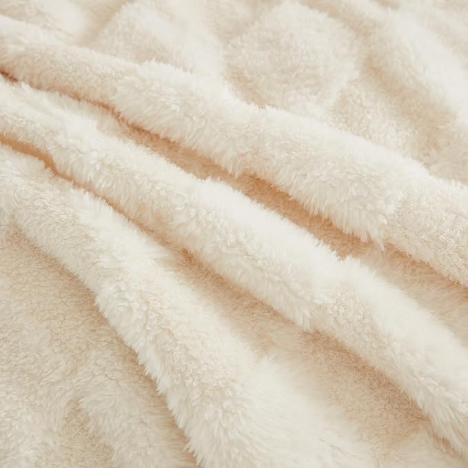 PU MEI Luxury Faux Fur Rabbit Fur Throw Blanket White 90"x80",Plush Reversible Sherpa Blankets,Queen Fuzzy Elegant Blanket Thick Throws for Bed,Washable Bedding Accent Blankets for Sofa Couch Chair-StrideForce Fitness