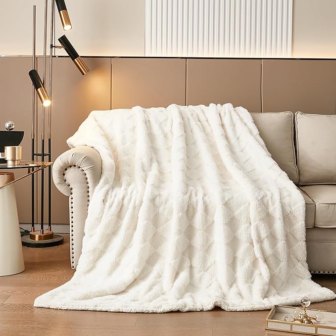 PU MEI Luxury Faux Fur Rabbit Fur Throw Blanket White 90"x80",Plush Reversible Sherpa Blankets,Queen Fuzzy Elegant Blanket Thick Throws for Bed,Washable Bedding Accent Blankets for Sofa Couch Chair-StrideForce Fitness