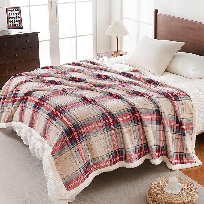 PU MEI Sherpa Fleece Throw Blanket 80" x 90" Reversible Plush Fluffy Large Big Blanket Lattice Flannel Blankets for All Season Use, Chrismas Red-StrideForce Fitness