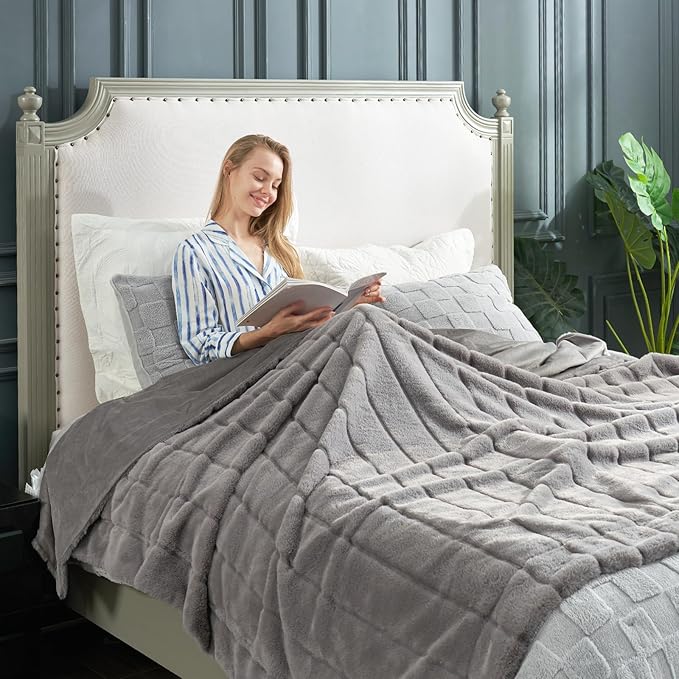 Cozy Bliss Faux Fur Throw Blanket for Couch, Cozy Warm Plush Striped Blanket for Sofa Bedroom Living Room, 90 * 90 Inches Grey-StrideForce Fitness