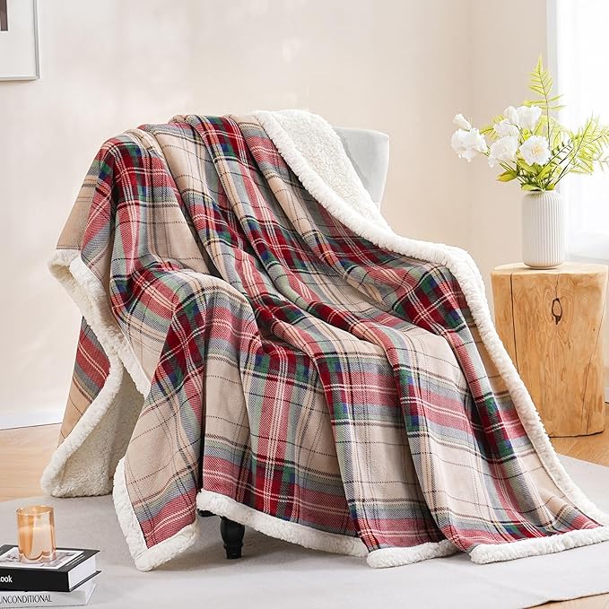 PU MEI Sherpa Fleece Throw Blanket 80" x 90" Reversible Plush Fluffy Large Big Blanket Lattice Flannel Blankets for All Season Use, Chrismas Red-StrideForce Fitness