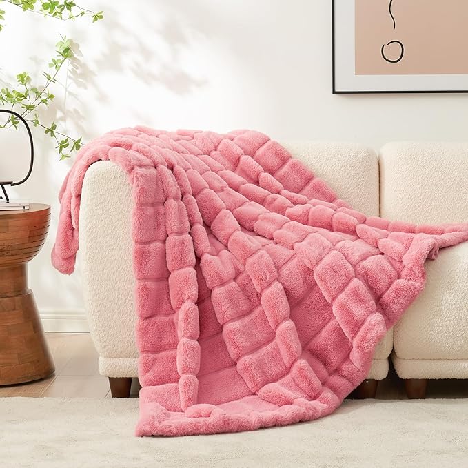 Cozy Bliss Faux Fur Throw Blanket for Couch, Cozy Warm Plush Striped Blanket for Sofa Bedroom Living Room, Pink-StrideForce Fitness