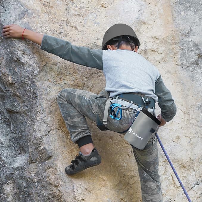 SEPEAK UIAA 30kN Climbing Carabiner Clips, Professional Heavy Duty Twist Locking Carabiners for Climbing,Mountaineering, Rappelling, Camping, Hiking, Swings, Large D Ring Hooks-StrideForce Fitness