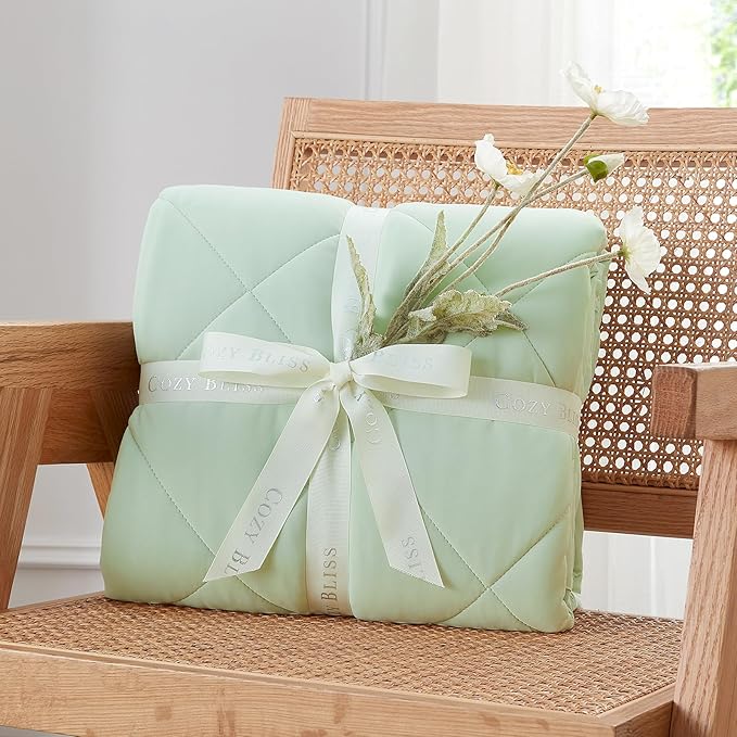 Cozy Bliss Cooling Blanket for Hot Sleepers, Q-Max 0.4 Cooling Comfort Queen Size, Cold Blankets for Night Sweats Sleeping, Ultra-Cool Lightweight Breathable Summer Blanket for Bed-StrideForce Fitness