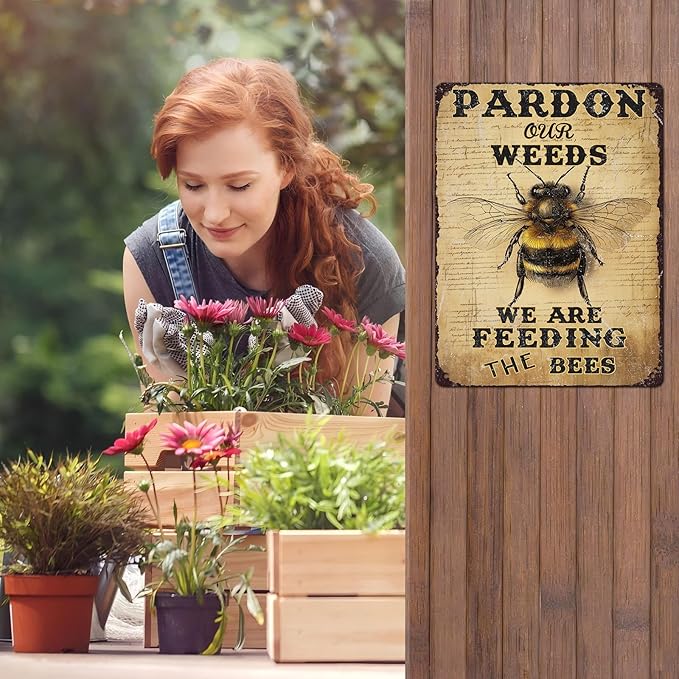 Vintage Bee Tin Sign Pardon Our Weeds We're Feeding The Bees Retro Garden Metal Poster Funny Wall Art Cafe Office Wall Decor for Kitchen Home Bar Plub Club Shop 12 * 16inch-StrideForce Fitness