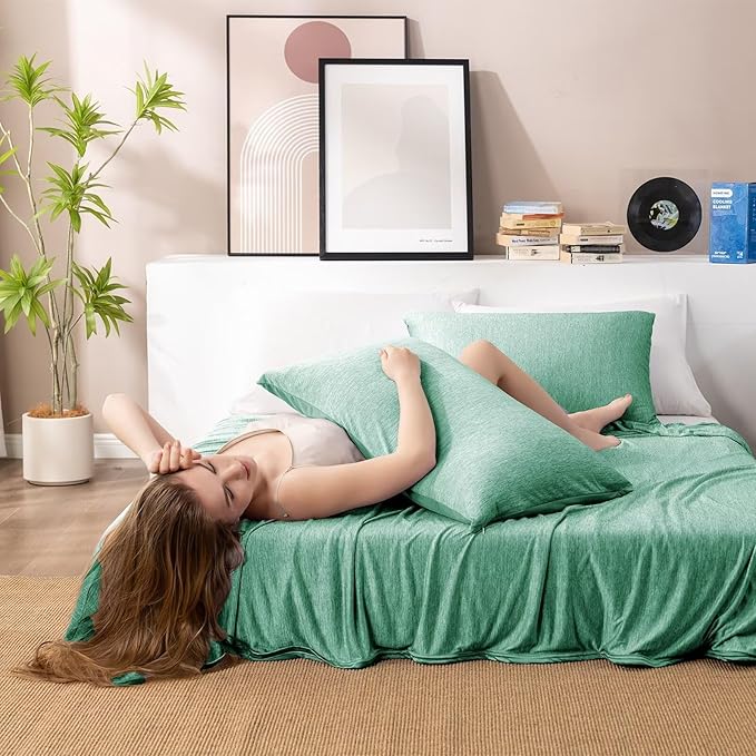 HOMFINE Cooling Blankets for Hot Sleepers - Summer Blanket Thin Lightweight Breathable Soft Double Side Enhanced Cooling for Bed Couch Sofa, Keep Cool for Night Sweats (Green, 50 x 70 inches)-StrideForce Fitness