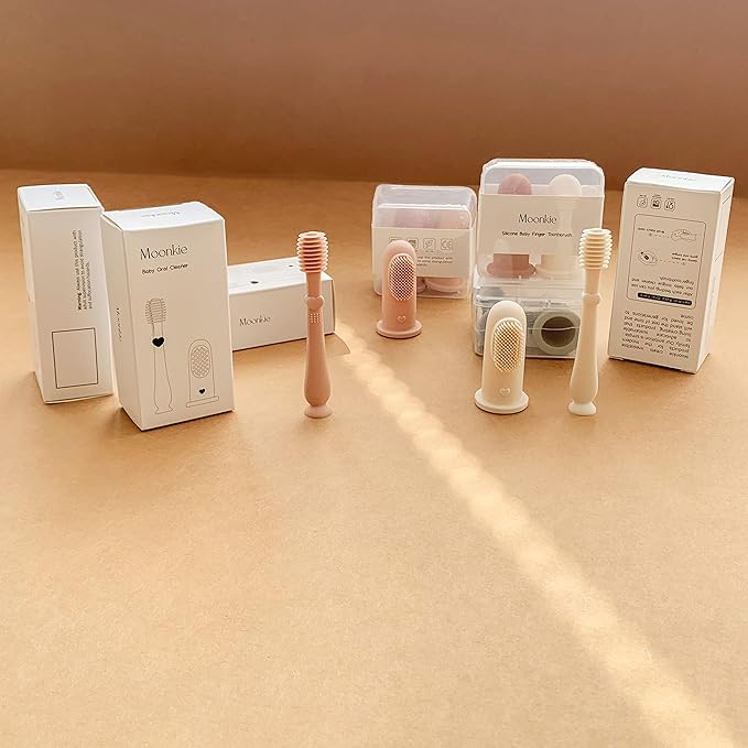 Moonkie Baby Finger Toothbrush Tongue Oral Cleaner Kit for 3 Months +, 2 Pcs (Cloud)