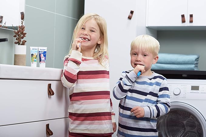 Jordan* | Step 2 Kids Toothbrush | 3-5 Years, Soft Bristles, BPA Free,4 Pack | Blue & Green