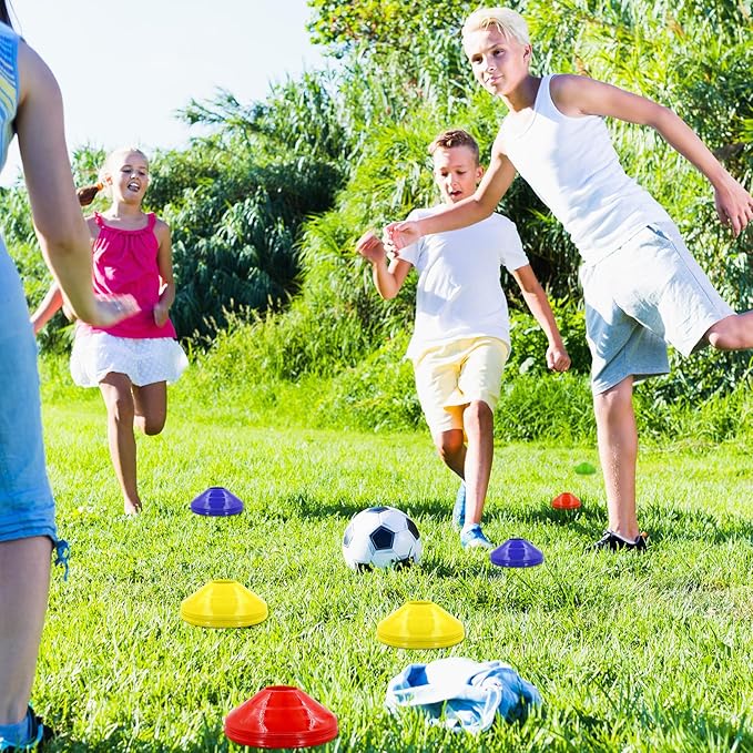 60/30 Pack Soccer Training Cones - Agility Cones with Carry Bag, Sturdy Disc Cones for Sports Training, Soccer, Football, Basketball, Indoor Outdoor Sports, Festive Events, Field Cone Markers-StrideForce Fitness